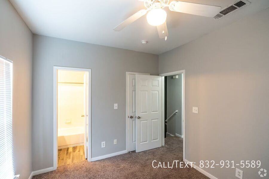 5300 Aeropark Dr #TTAT - Photo 6 of 7