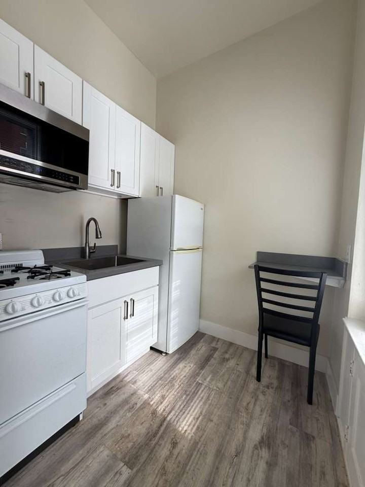 420 Ellis St #103 - Photo 2 of 9