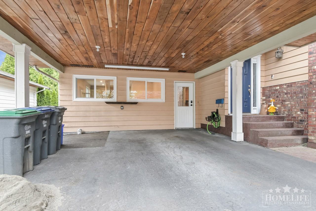 18113 57A Ave - Photo 2 of 12
