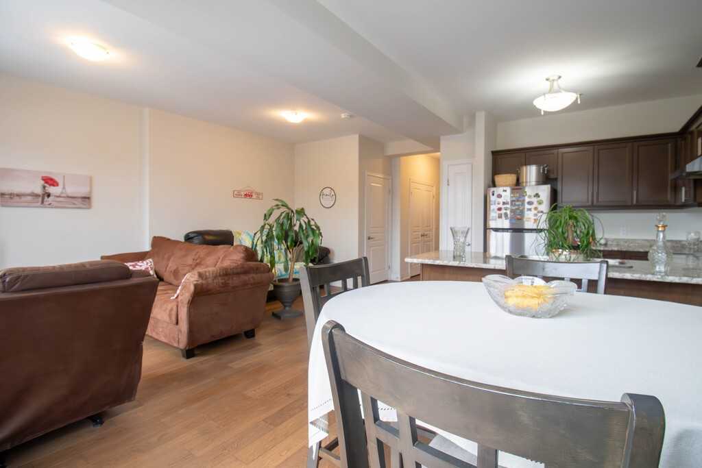 23 Manhattan Court - Photo 6 of 19
