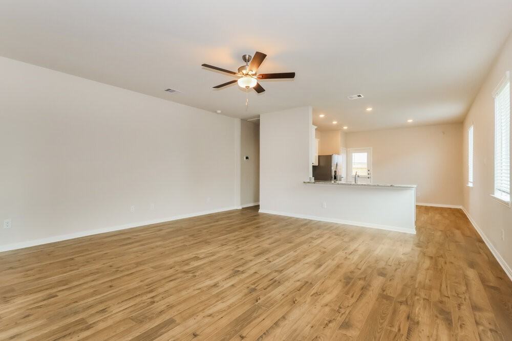 15642 Plum Brook Dr - Photo 3 of 25