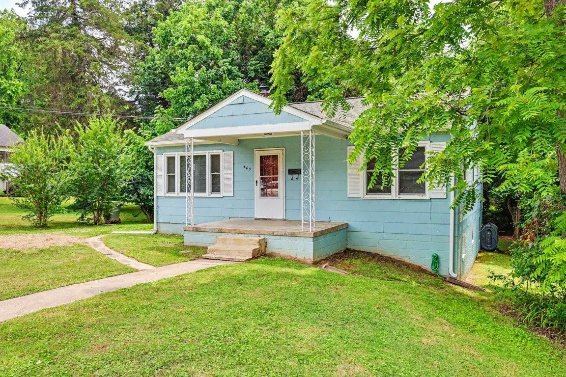 409 Park Ave - Photo 4 of 50