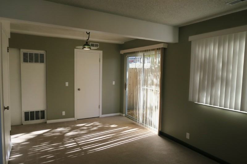 7800 S Chadbourne Dr - Photo 4 of 23