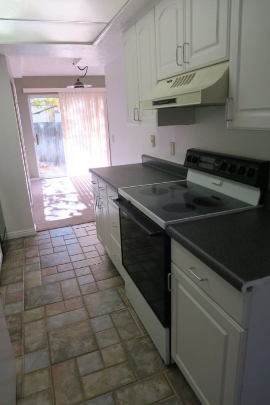 7800 S Chadbourne Dr - Photo 6 of 23