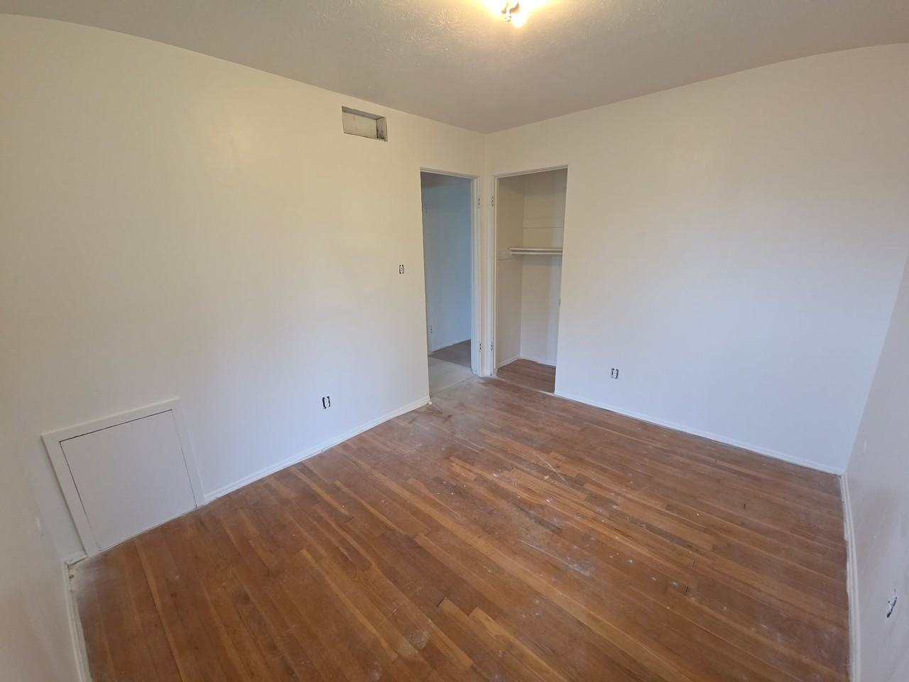 1633 Garman Rd - Photo 3 of 11