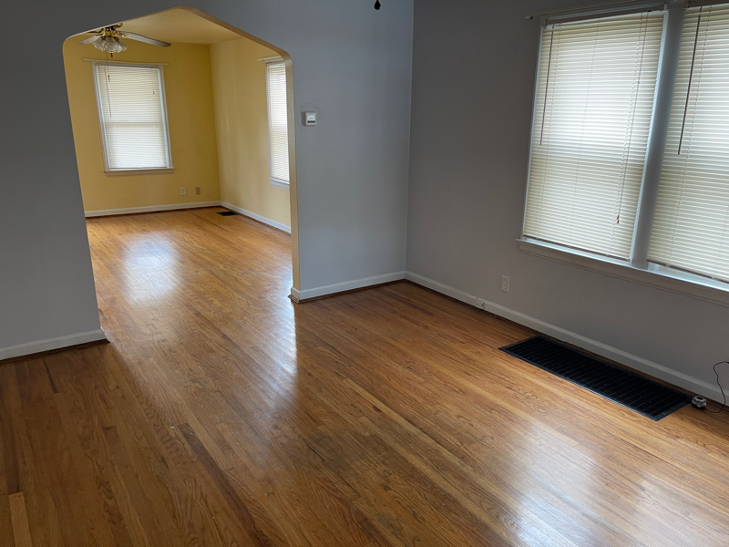 6924 Cambridge Ave - Photo 3 of 15