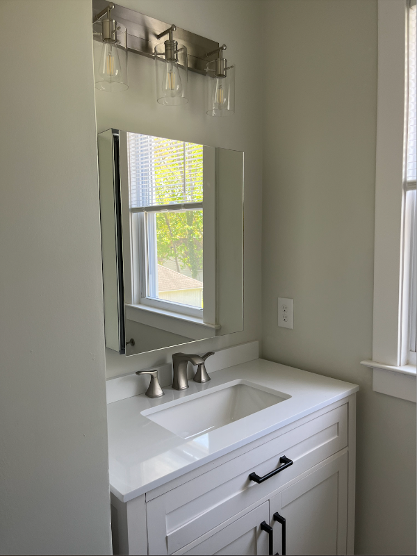 205 S Church St - Photo 7 of 13