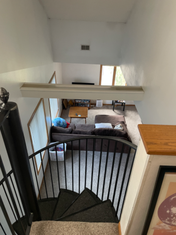 806 Cross Park Ave #806 - Photo 4 of 13