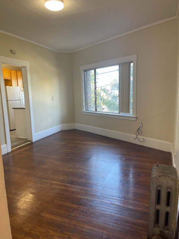 3524 Foothill Blvd #11 - Photo 6 of 8
