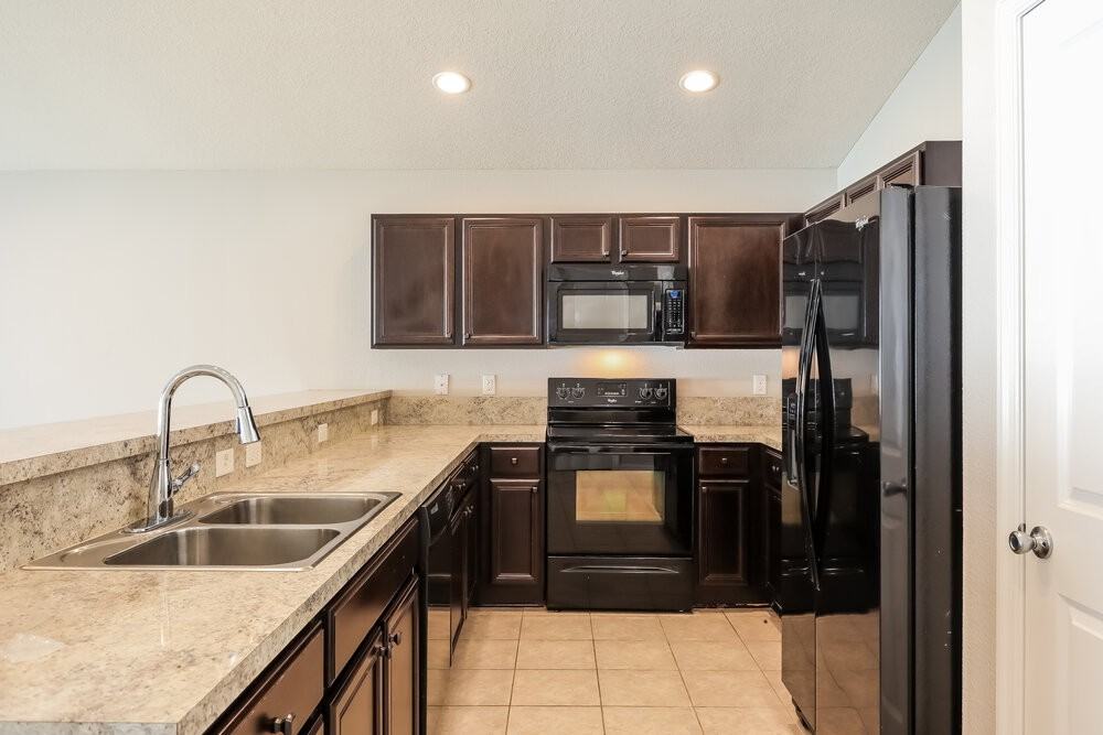 6582 Winding Greens Dr - Photo 7 of 16