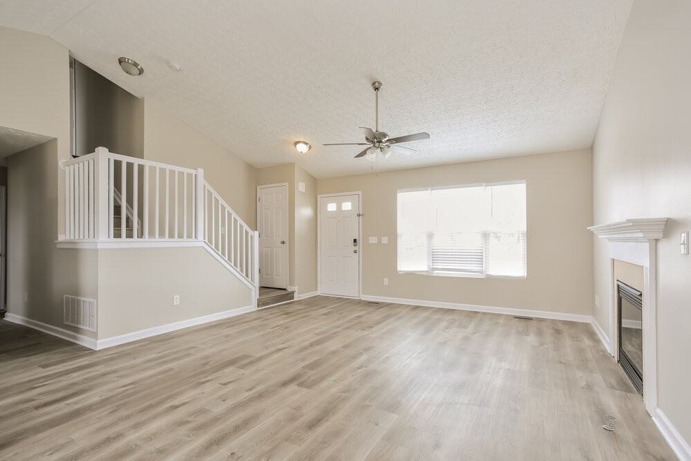 1955 Bay Port Dr - Photo 6 of 18