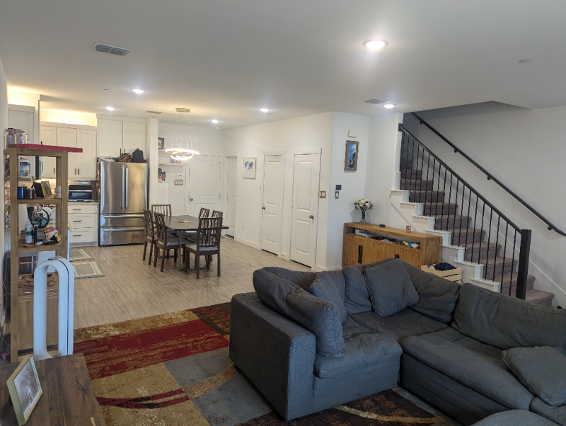 1723 Dalhart Rd - Photo 2 of 8