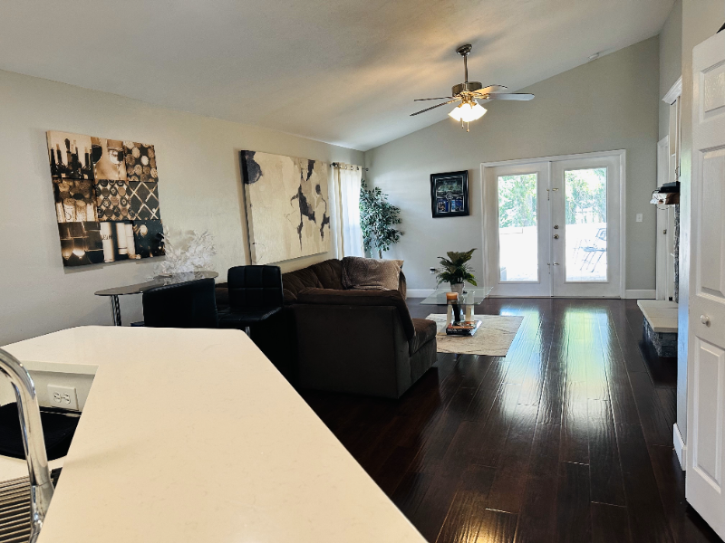 2236 Nw 52nd Pl - Photo 6 of 30