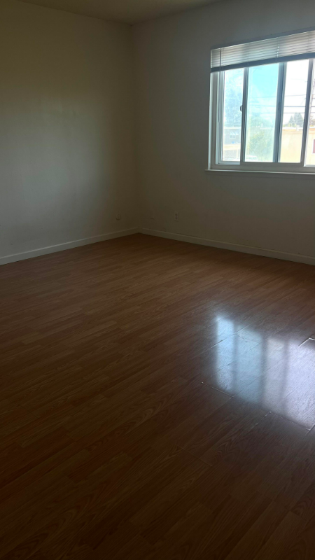 21788 Thelma St #4 - Photo 6 of 10