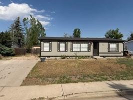 featured image of 3738 Bellaire Ave