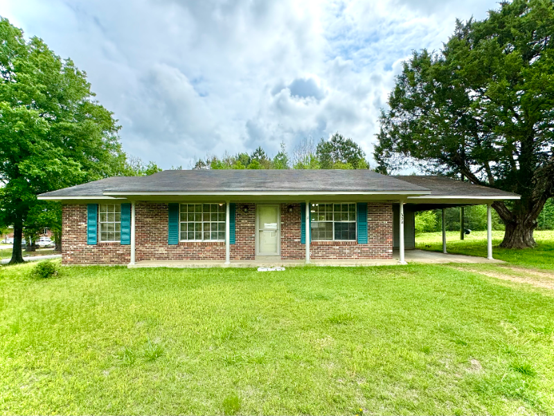 358 Center Rd - Photo 2 of 14