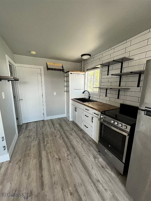 215 S 19th Ave #C - Photo 4 of 7