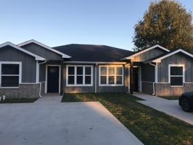 902 N Bush Ave - Photo 1 of 1