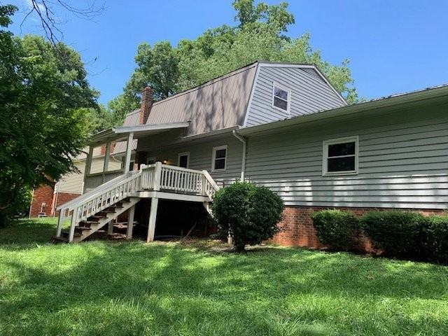 307 Maplewood Dr - Photo 2 of 18