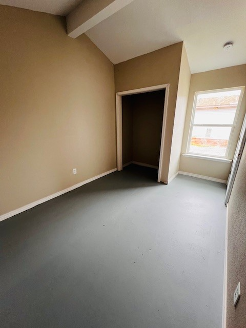 9 Sutton Ln #5 - Photo 2 of 4