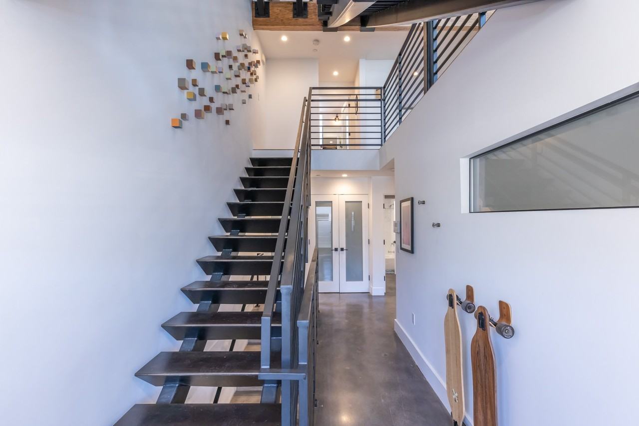 2506 Wilson Ave - Photo 5 of 20