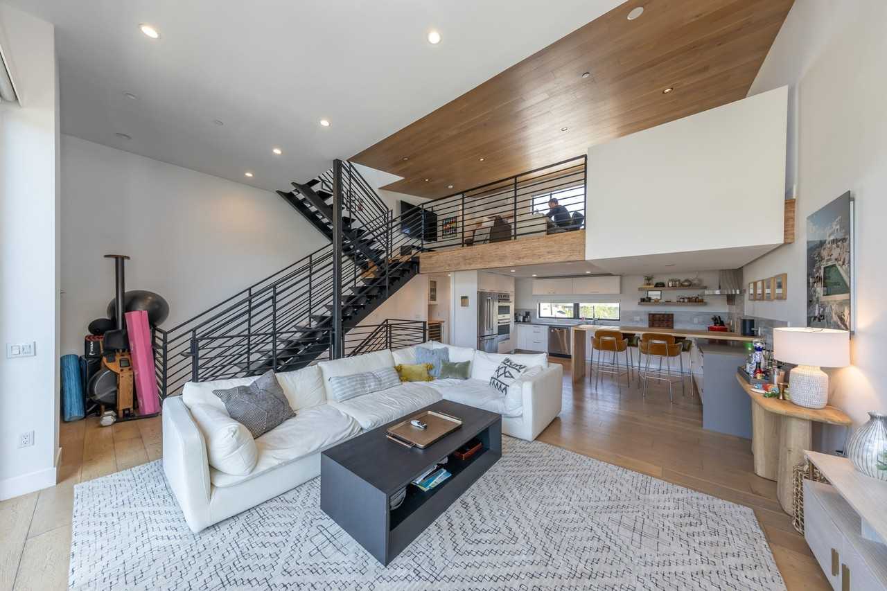 2506 Wilson Ave - Photo 6 of 20