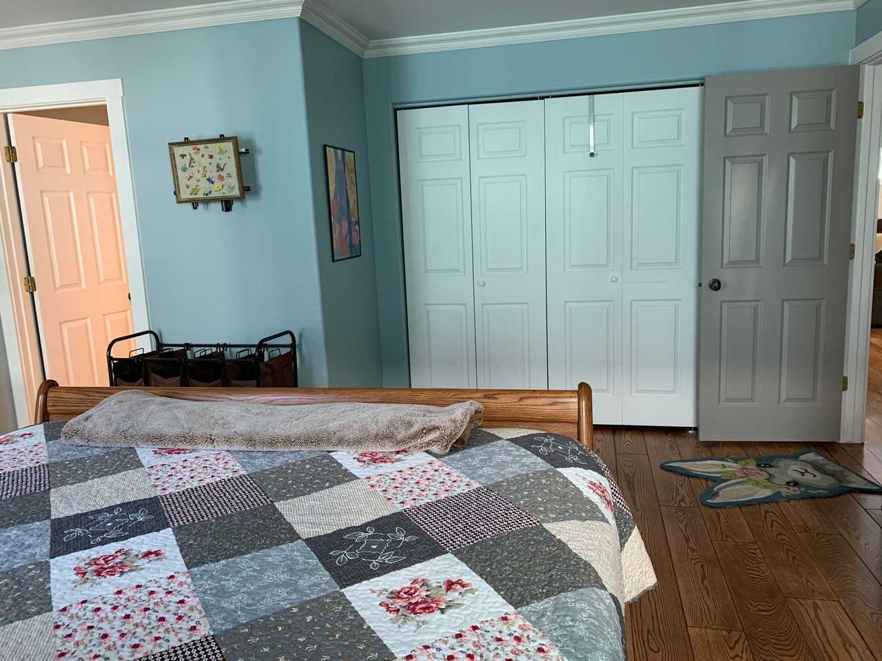 112 W Dooley Ln - Photo 4 of 10