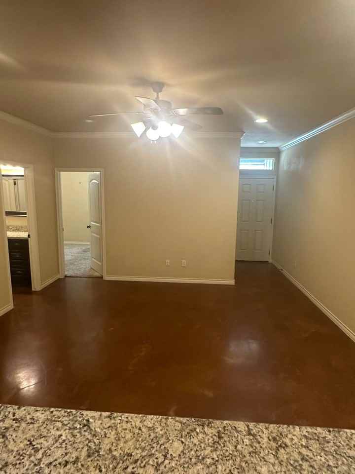 402 Baby Bear Dr #A - Photo 4 of 12