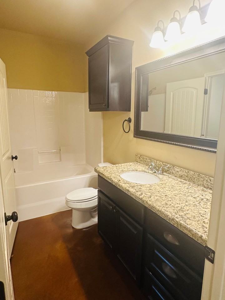 402 Baby Bear Dr #A - Photo 6 of 12