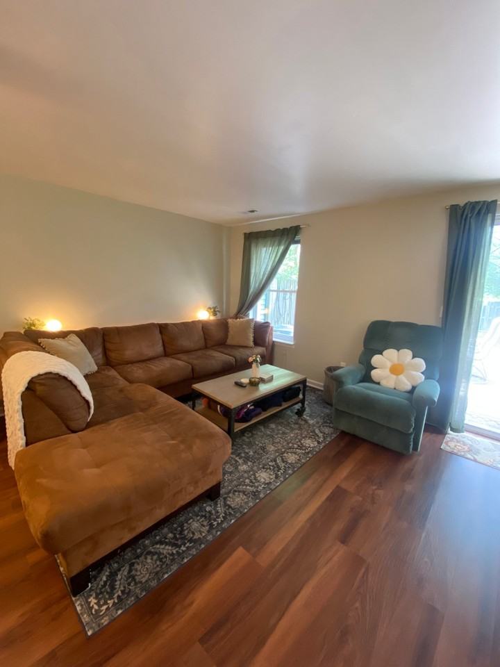 1248 Independence Sq - Photo 7 of 20