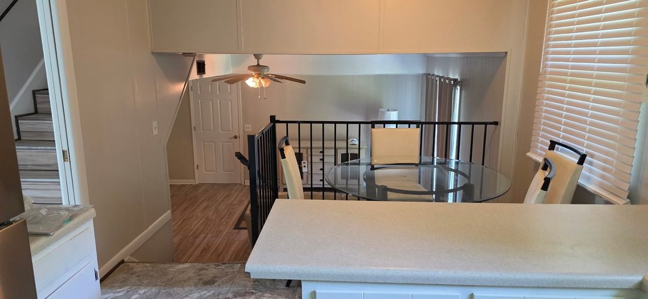 647 Shipp Ln - Photo 6 of 20