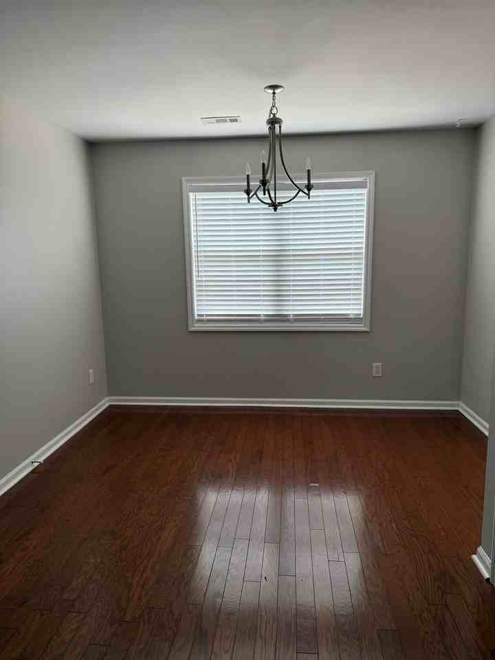 14645 Lipscomb Rd - Photo 6 of 19