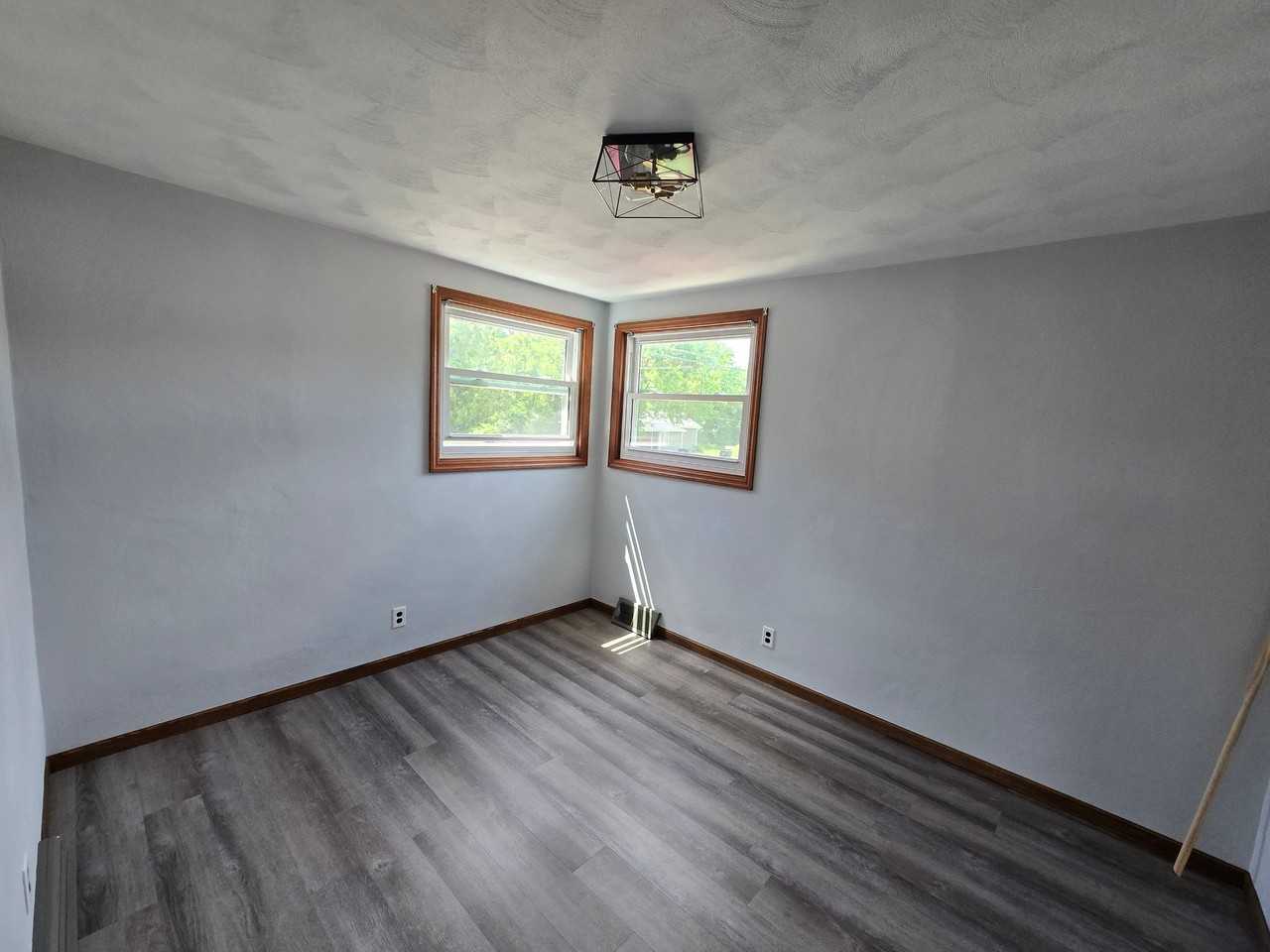 1141 Bittel St - Photo 7 of 20