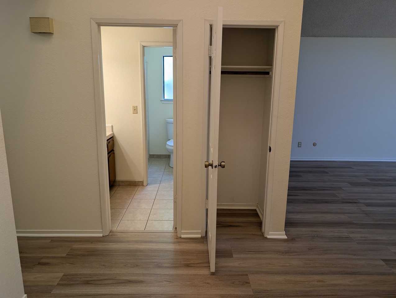 254 E El Paso Ave #104 - Photo 7 of 18