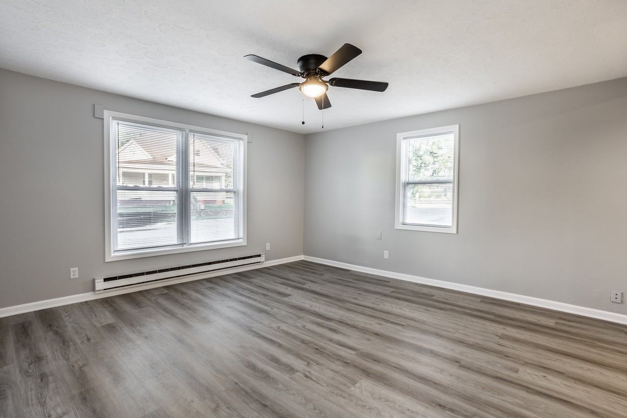 919 N Lebanon St #1 - Photo 5 of 16