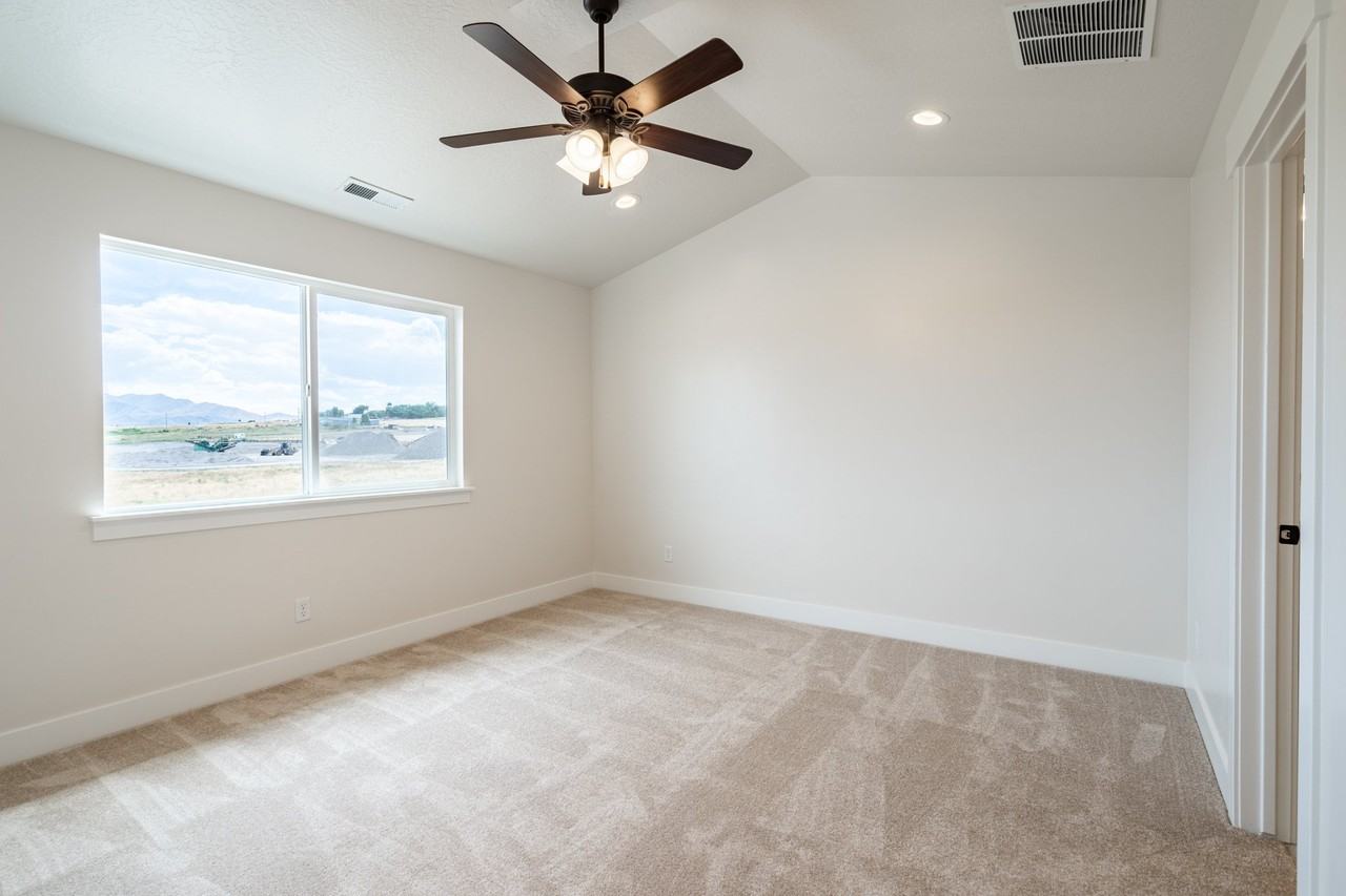 1773 Nw - Photo 7 of 14