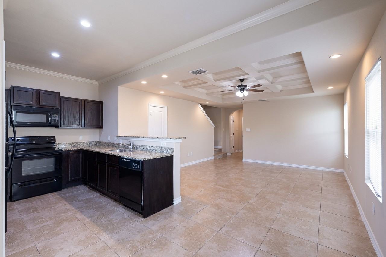 7007 Micayla Cv #101 - Photo 6 of 16
