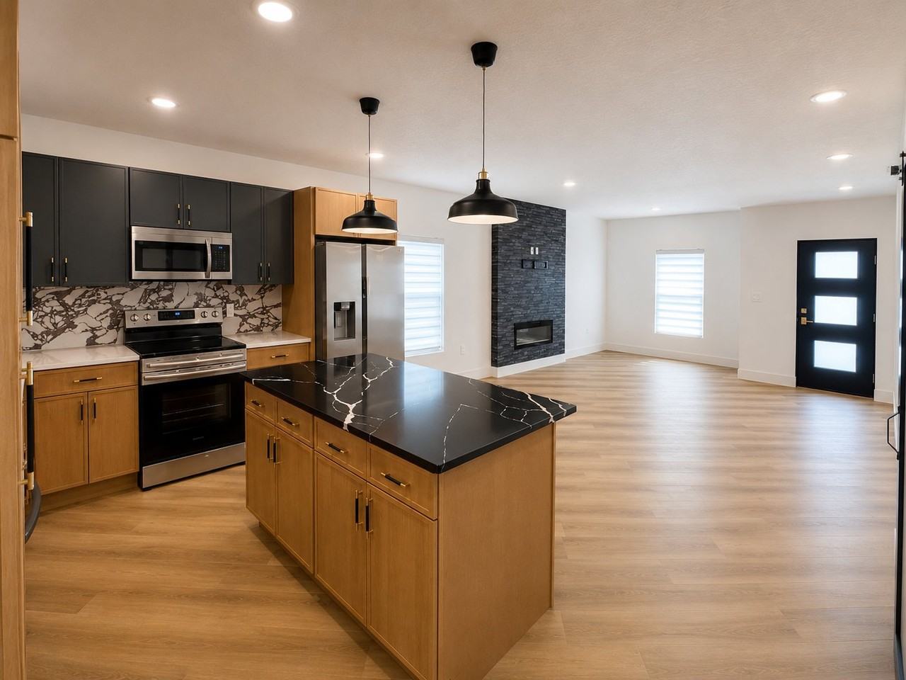 2592 Westside Ave Se - Photo 6 of 20