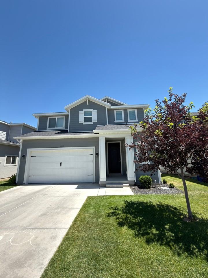 4889 E Breezy Patch Rd
