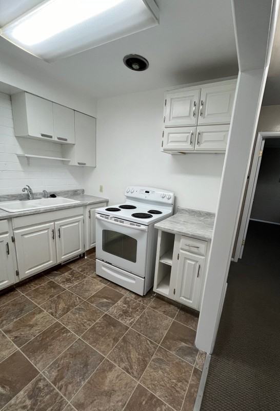 275 E Westminster Ave #1 - Photo 6 of 14