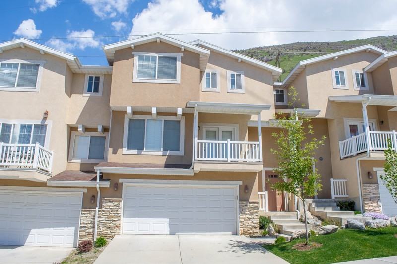 1341 Alpine Loop - Photo 4 of 37