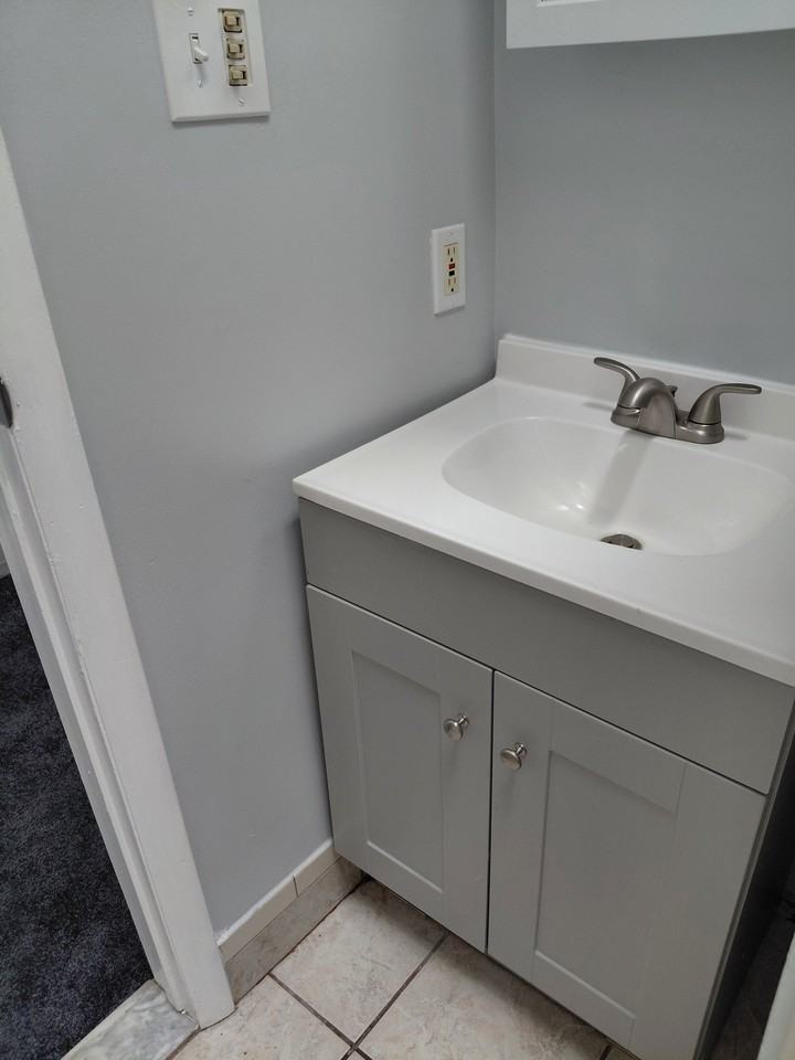 28 N Kresson St - Photo 3 of 13