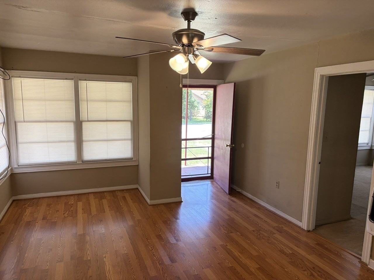 108 Dixie Dr - Photo 2 of 14