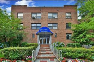 90 Schenck Ave - Photo 1 of 1