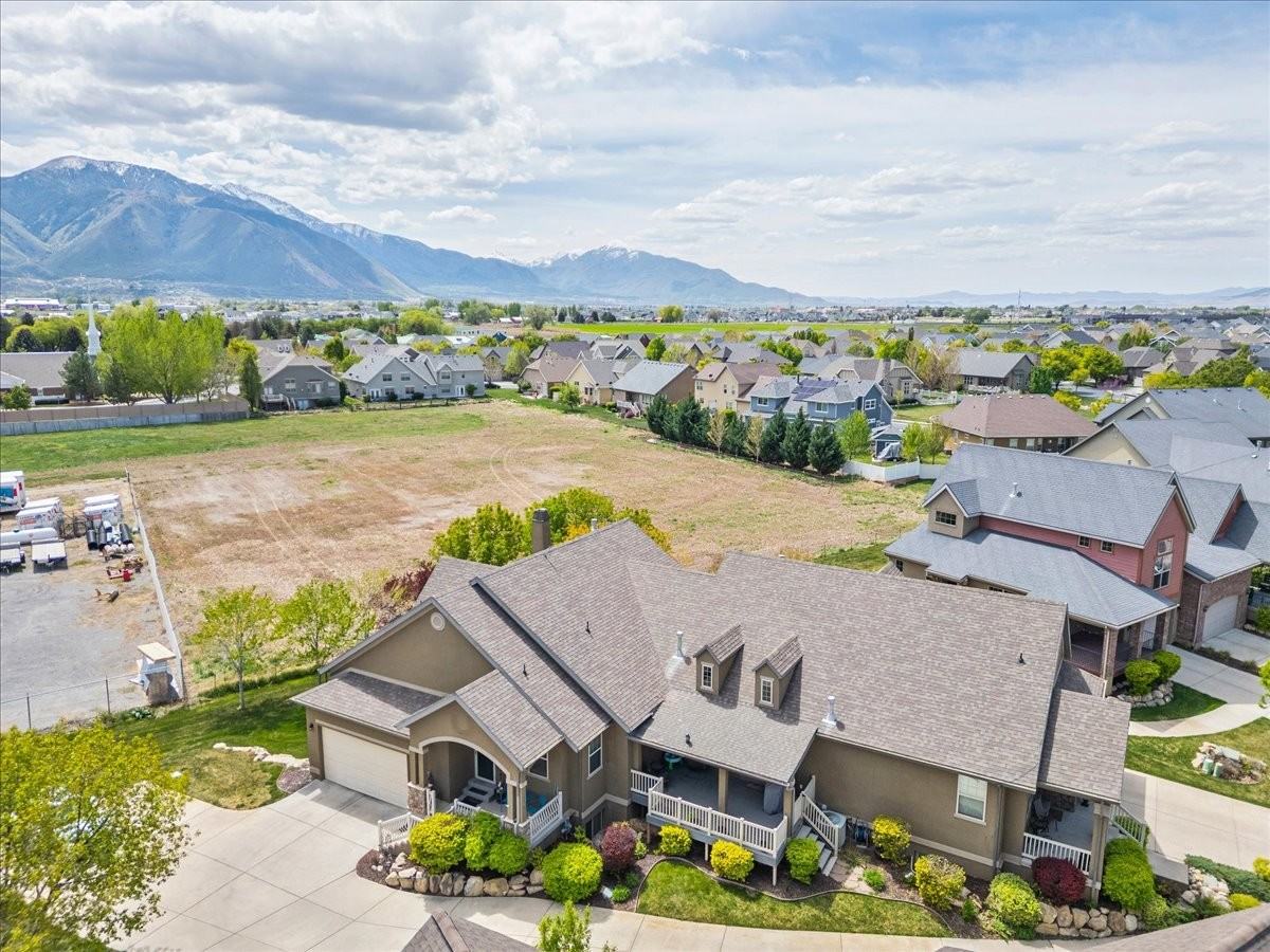 1747 W Little Willow Cv - Photo 2 of 19
