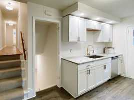 featured image of 3046 Buchanan St Ne