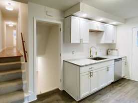 3046 Buchanan St Ne - Photo 1 of 1