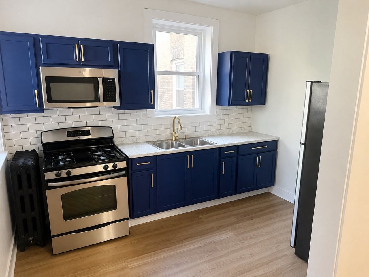 6839 S East End Ave #2S - Photo 6 of 7