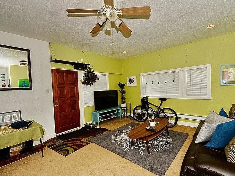 4845 Delridge Way Sw #C - Photo 2 of 14