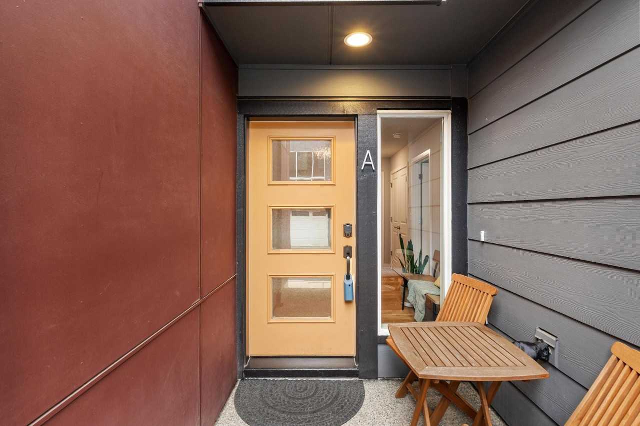 513 238th St Se #A - Photo 3 of 18